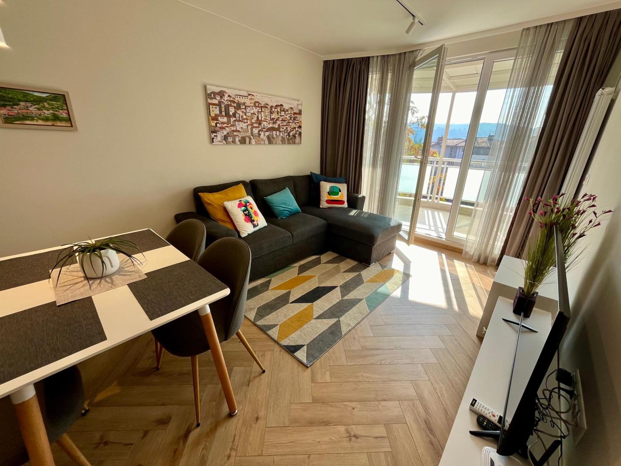 Parkcentral Luxury In City Center 7 Велико-Тырново Экстерьер фото